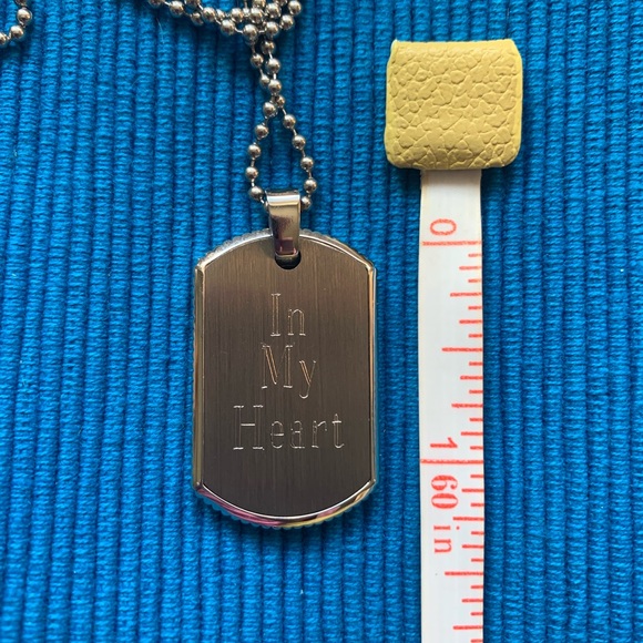 LITMAN JEWELERS Men’s Stainless Steel Pendant/Chain Engraved “In My Heart” - Picture 5 of 11